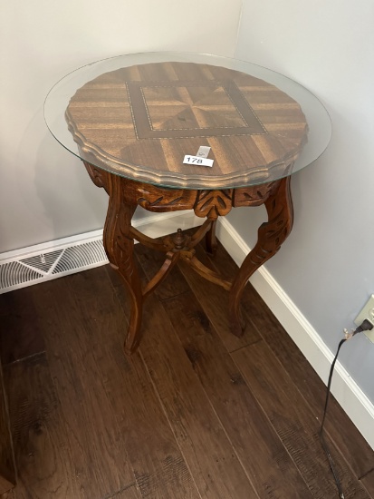 Nice Wooden Round Top Ornate Table (Local Pick Up Only)
