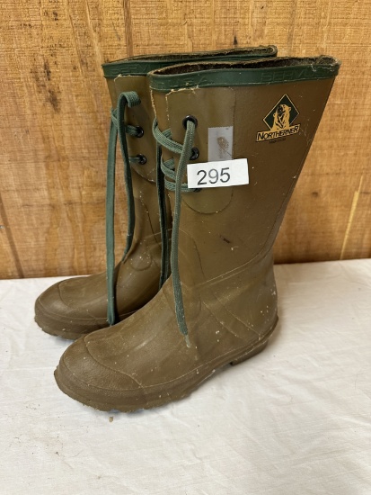 Northerner Ladies Size 6 Rubber Boots