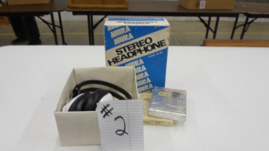 vintage head phones, Mura brand with box like new and two 8 track tapes