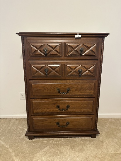 Nice Young Hinkle Furniture Country Spanish 5 Drawer Chest (Local Pick Up Only)