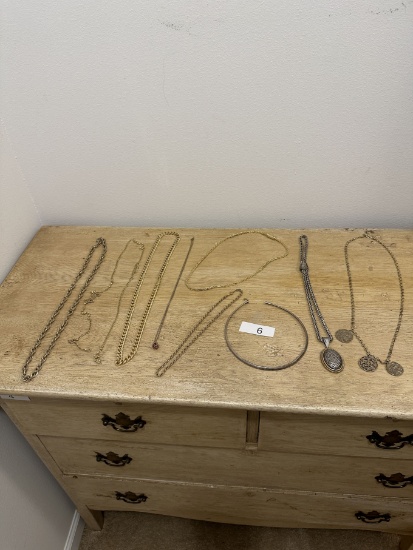 Box Lot/Misc Jewelry