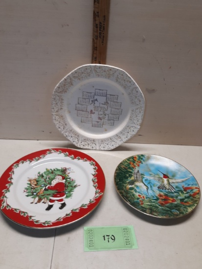 Plate Lot, Country Christmas, Hummingbird 1977 Gamini Ratnavira, 1970 American Ironstone Calendar