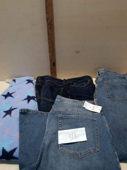 Jeans Sizes 8, 10/30, 8, Night Gown l/Xl