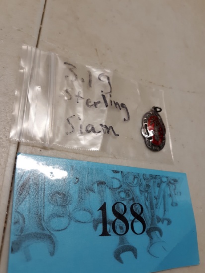 3.1g Sterling Pendant, handmade in Siam with red inlay