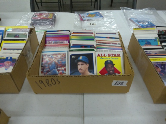 1980s baseball cards, large mixed lot of baseball cards most appear to be in great shape