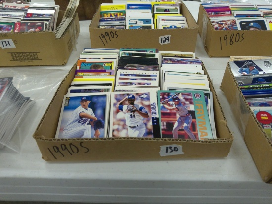 1990s baseball cards, large mixed lot of baseball cards most appear to be in great shape