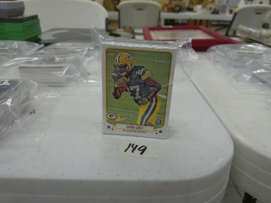 NFL cards, large mixed lot of 2000s and up greenbay packers cards