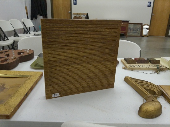 letter board, all wood 14in sq