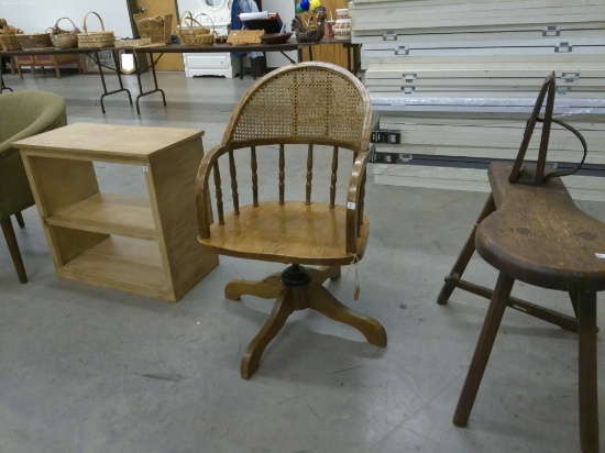 vintage office chair, MCM rattan lawyers style chair the back is 35in tall and seat is 20in wide
