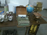 typewriter, vintage smith-corona 1950s still works