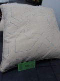 Decorative Pillow Lot
