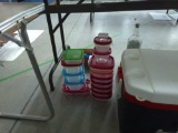 food storage, large lot of mostly rubbermaid brand containers with lids 15 total