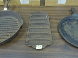 cast iron, corn stick pan griswald usa from erie, pa 13in long