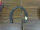 cast iron, vintage large horse shoe 7in long and 6in wide