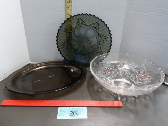 Serving Dishes, Federal Glass Smoke Carnival Plate, Mikasa Frosted Bowl, Pyrex Platter