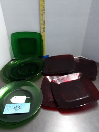Vintage Anchor Hocking Plates, 5 Square, 4 Round
