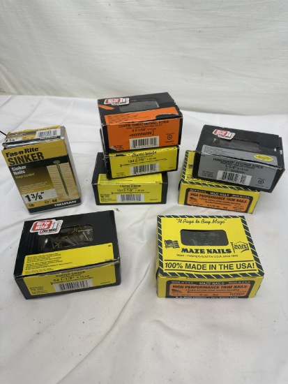 Box Lot/Nails & Screws