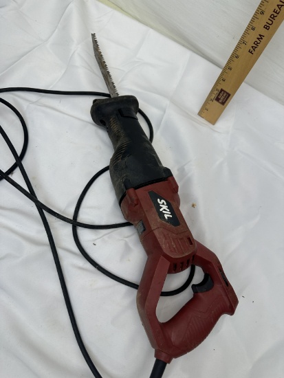 SKIL Reciprocating Saw