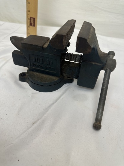 Vintage Dunlap NO. 506-51770 Vise