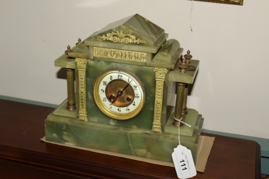Green Marble/Jade Mantle Clock w/Key
