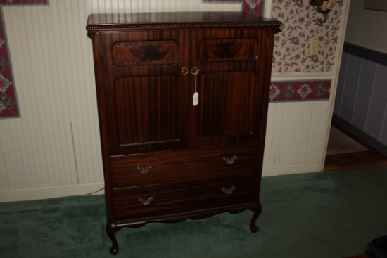 Mahogany 2 over 4 Drawer Armoire/Chest