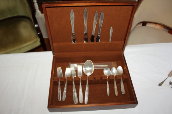 21 Pieces of Towle "Rose Solitaire" Sterling Flatware and Box