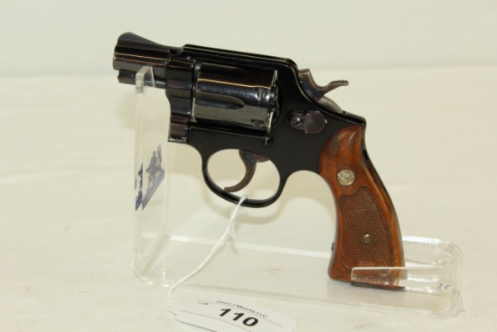 Smith & Wesson Model 12-2 "Airweight" .38 SPL. Revolver