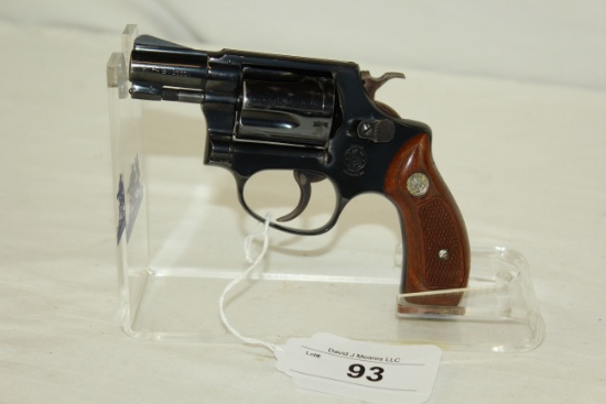 Smith & Wesson Model 36 .38 S&W SPL. 5-Shot DA Revolver