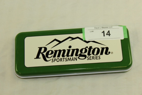 Remington Sportsman Series Lockblade Knife w/Clip.  New!
