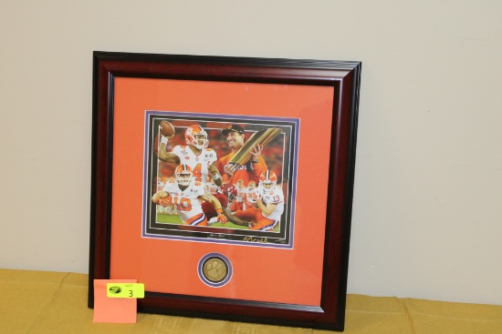 Framed "Tiger's Roar" Photo Signed by the Artist