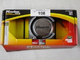 Master Lock Magnum Lock w/2 Keys