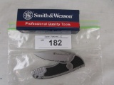 Smith & Wesson Victory Bead Blasted Linerlock