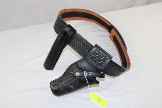 Pistol Belt w/Revolver and Nightstick Holster (Basket Weave)