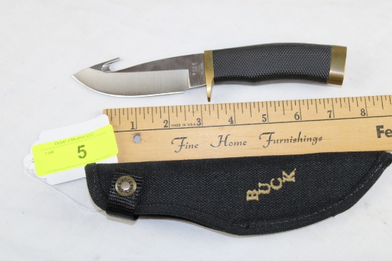 Buck Model 691 Hunting Knife w/Gut Hook and Sheath