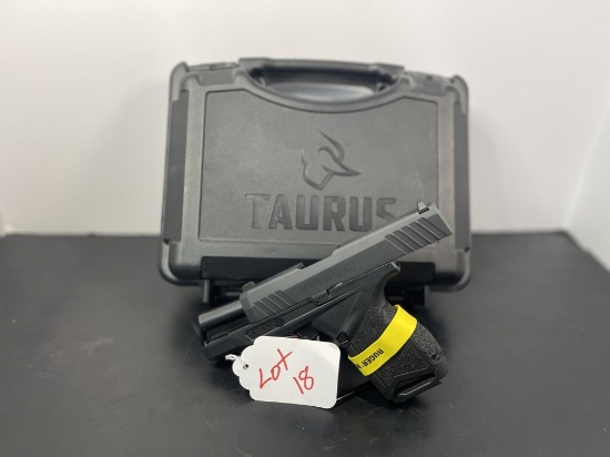 Taurus GX4 (Black) 9mm