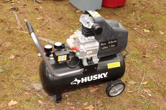 Husky 8 Gal. 125 PSI, 1.5HP Air Compressor