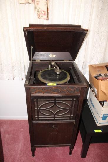 Edison Phonograph w/Edison Records