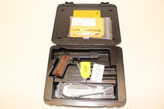 Browning Arms "1911-22" .22LR Pistol w/Case.  Like New!
