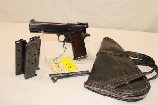 Colt "1911 Government Model" .45 Auto. Pistol w/3 Mags