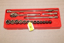 Snap-On 17 Pc. 1/2" Drive 6-Point Socket Set