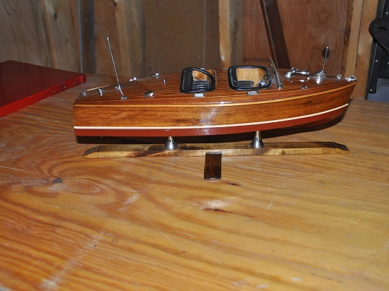Wood Boat Model 1