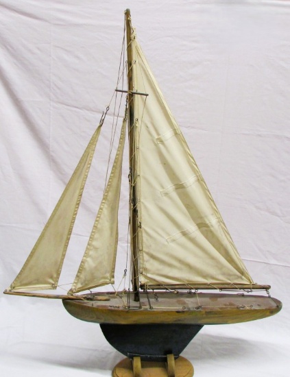 Early 20th Century pond boat (3 sails, blue keel) 40"
