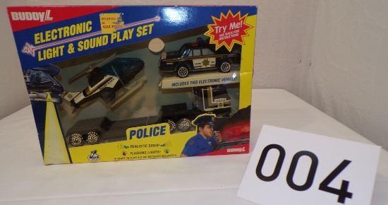 1989 Buddy L. Electronic Light and Sound Police Play Set