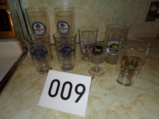 8 beer advertising glasses