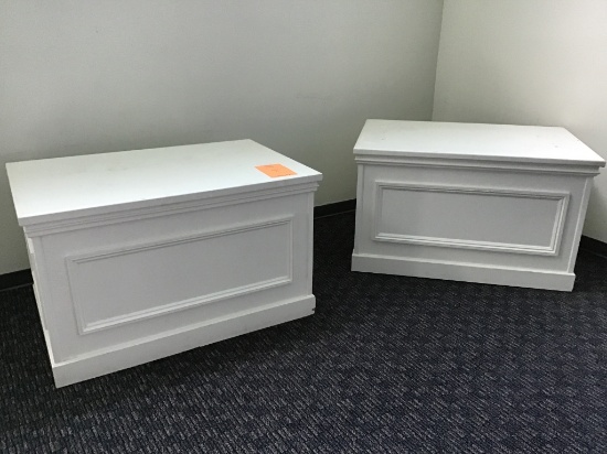 DISPLAY PLINTHS