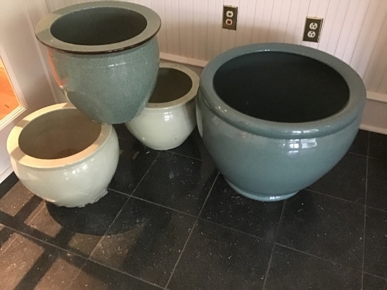 PLANT POTS