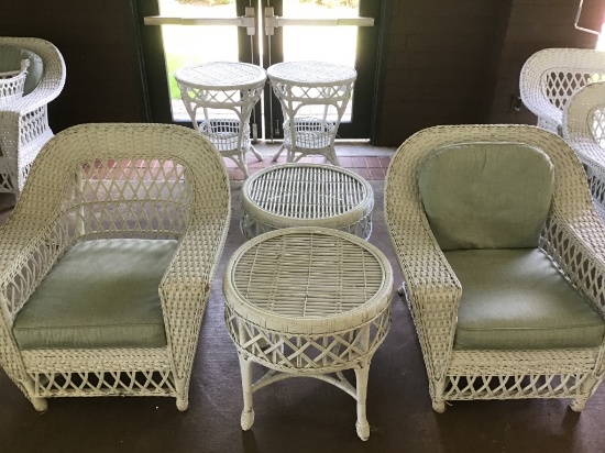 WICKER PATIO SUITE