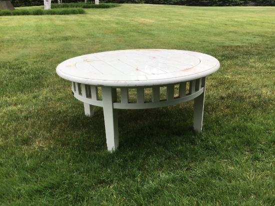 WEATHEREND COFFEE TABLE