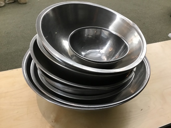 STAINLESS STEEL BOWLS