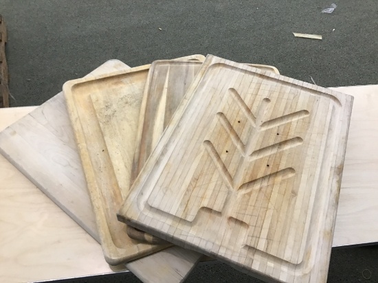 WOODEN CUTTING BOARDS